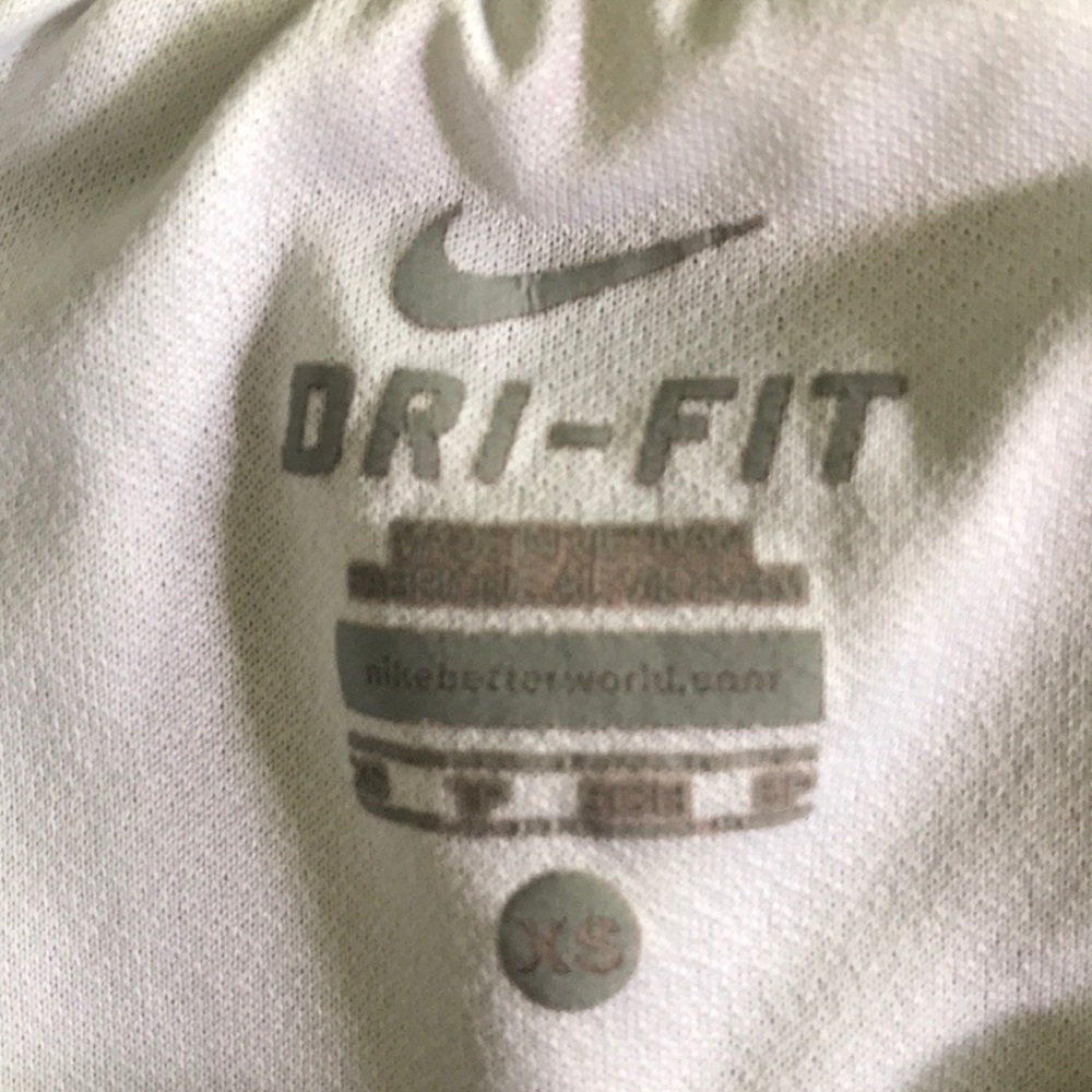 Nike Dri Fit printed shorts - Picture 3 of 5